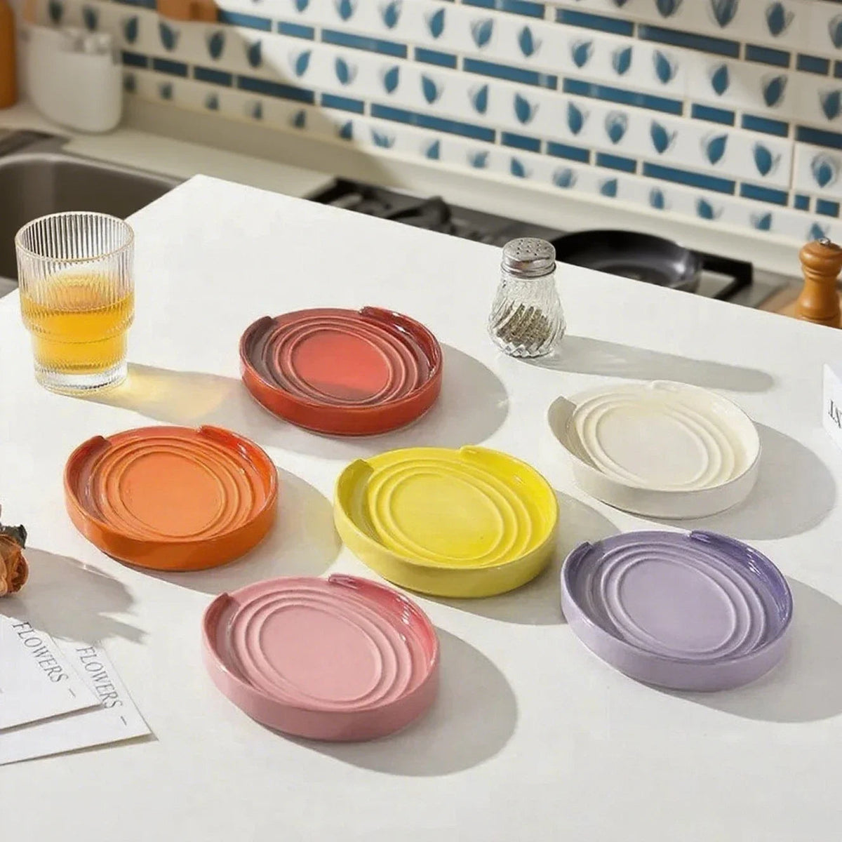 Ceramic Lid and Spoon Rest for Kitchen Counter — Dulune