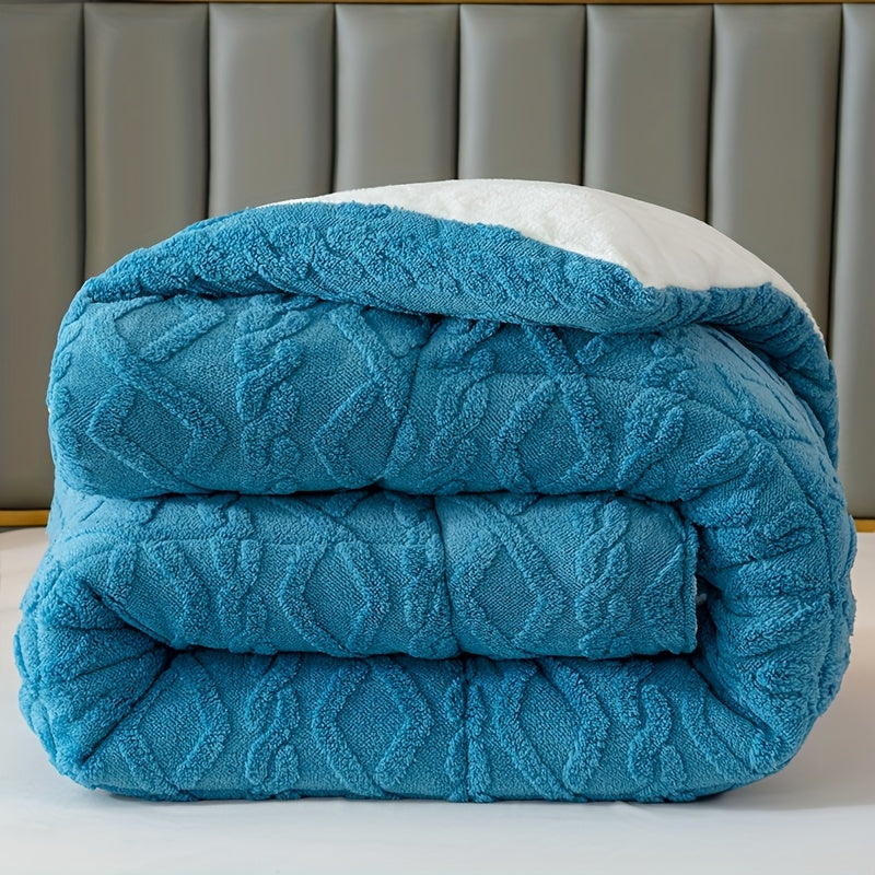 Quilted Jacquard Taffeta Comforter — Dulune