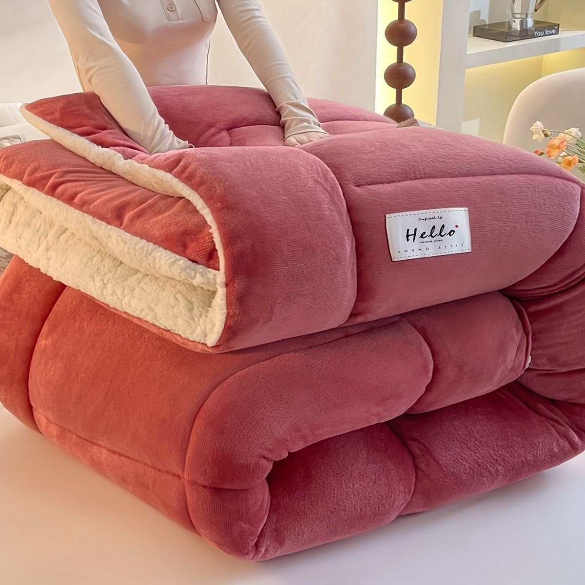 Double-Sided Lamb Fleece Comforter — Dulune