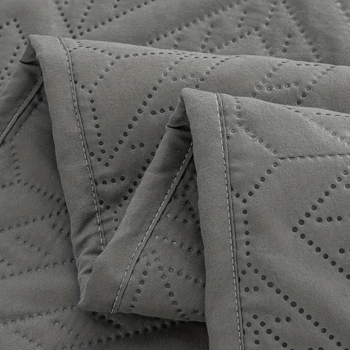 Herringbone Ruffled Microfiber Bedspread — Dulune